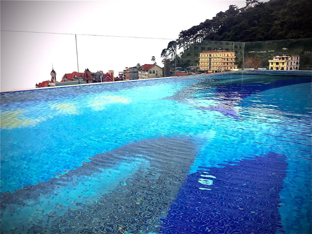 Camellia Luxury Hotel Tam Ðảo Esterno foto